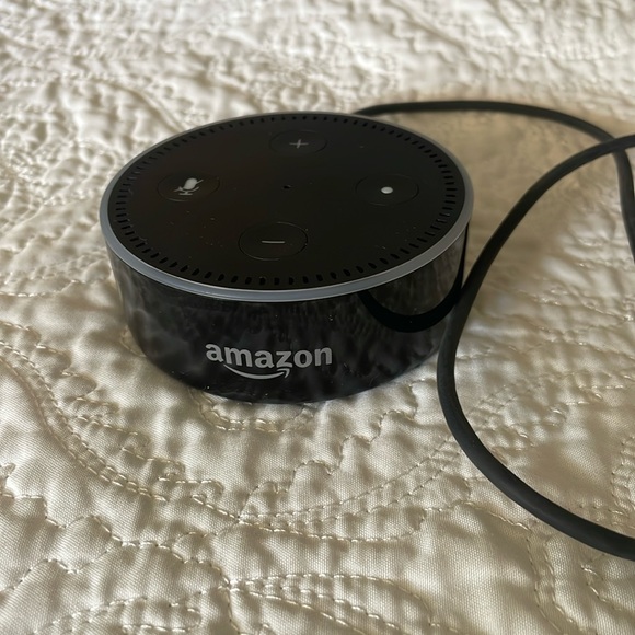 1st Gen Amazon Echo Dot w/ cord - Picture 1 of 3